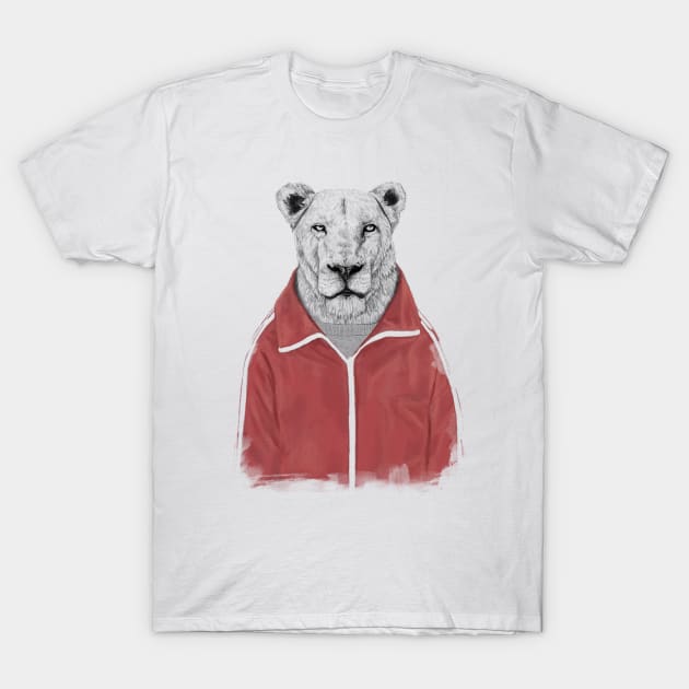 Sporty lion T-Shirt by soltib